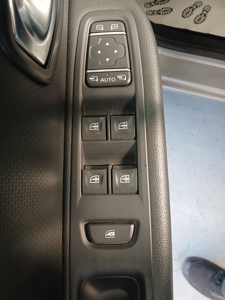 Renault Clio IV 0,9 TCe 90 Zen Sport Tourer 5d