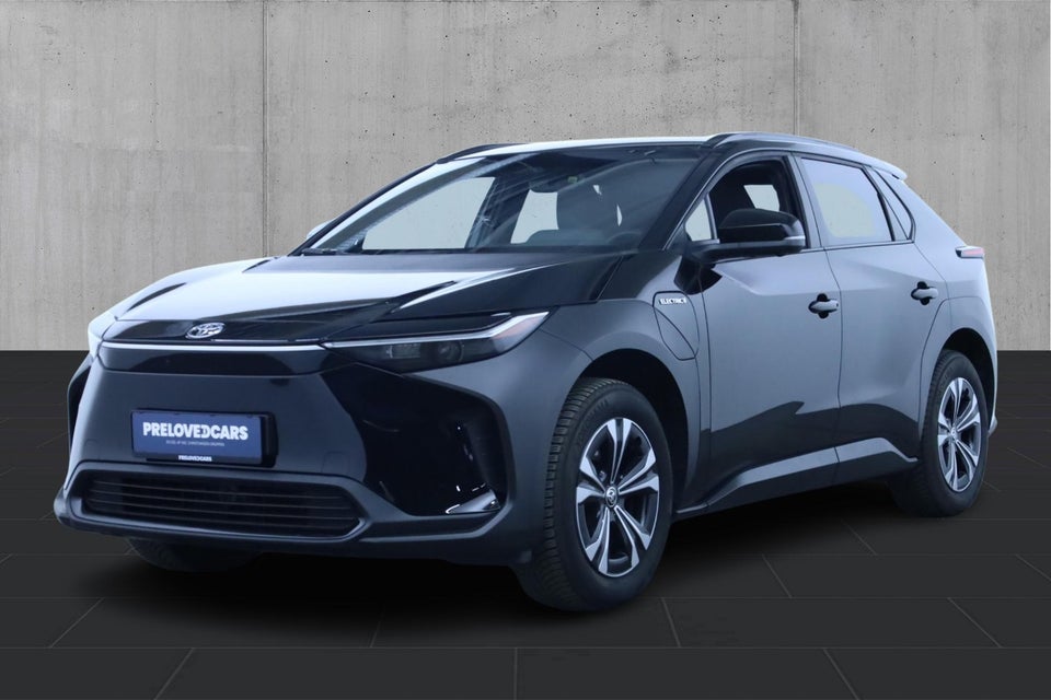 Toyota bZ4X Active 5d