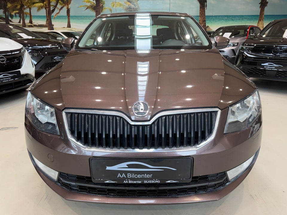 Skoda Octavia 1,4 TSi 140 Elegance DSG 5d