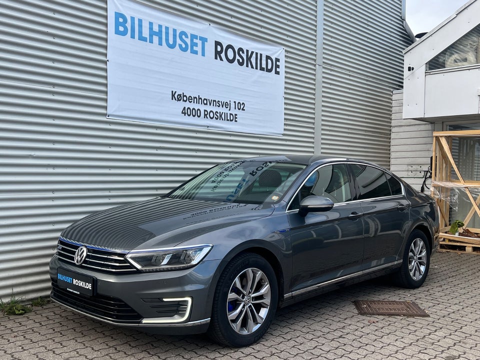 VW Passat 1,4 GTE Highline DSG 4d