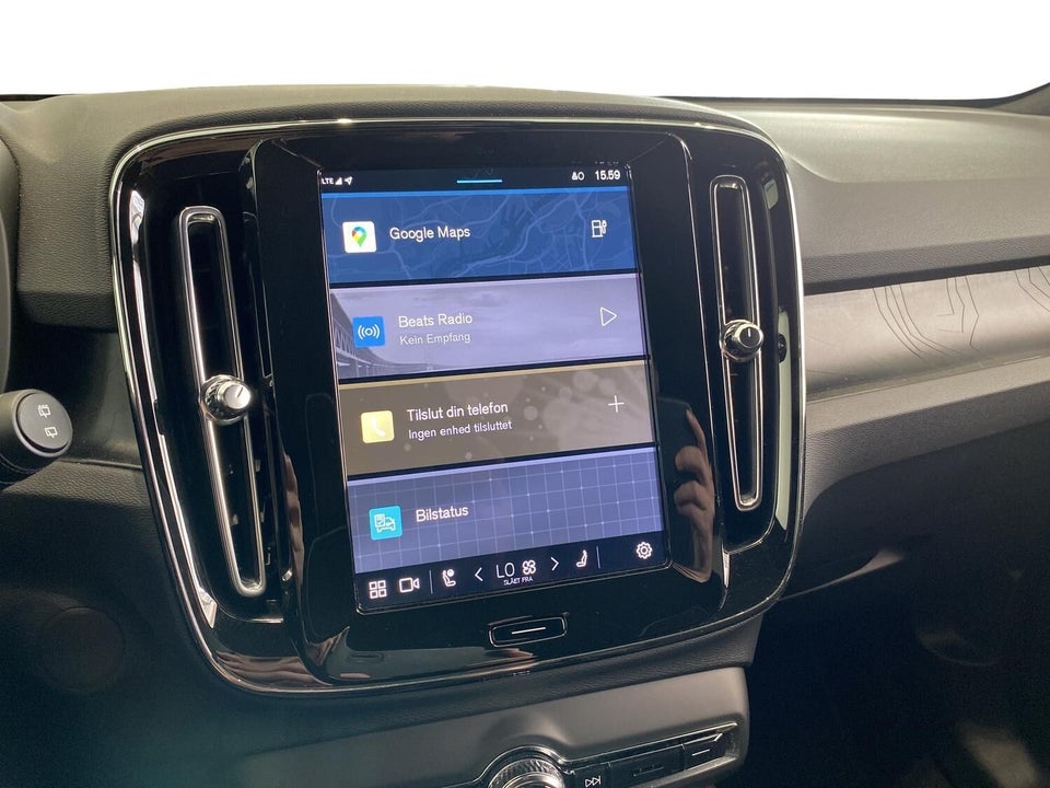 Volvo EX40 Extended Range Black Edition 5d