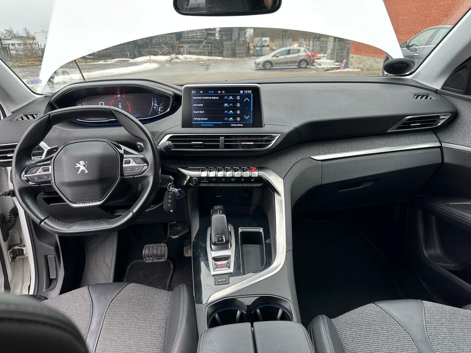 Peugeot 3008 1,2 PureTech 130 Active EAT8 5d