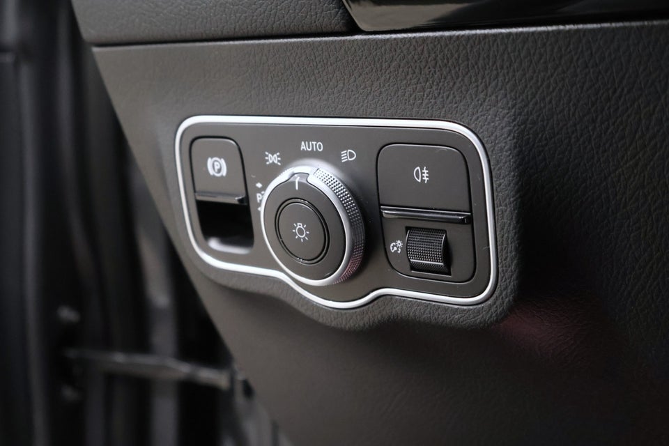 Mercedes EQA250+ Progressive 5d