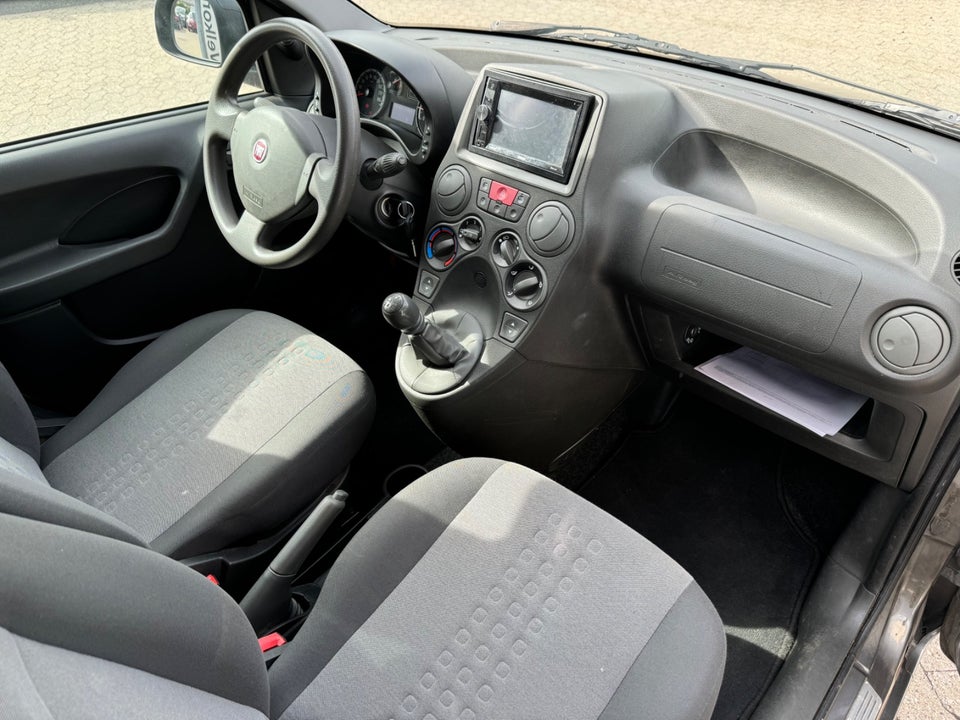 Fiat Panda 1,2 69 Dynamic 5d