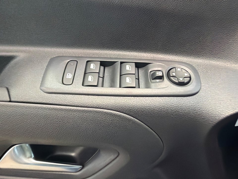 Opel Combo-e Life 50 Ultimate L1 5d