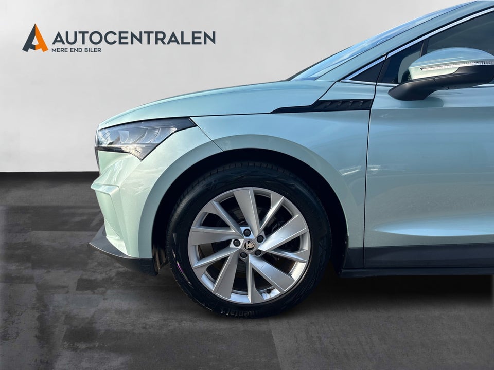 Skoda Enyaq 60 iV Plus 5d