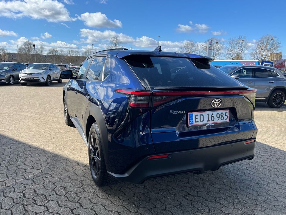 Toyota bZ4X Prestige 5d