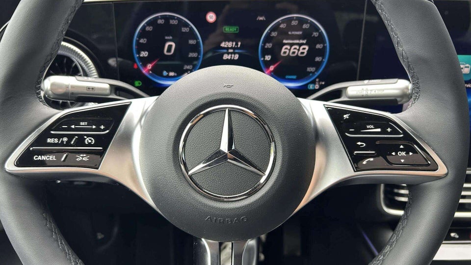 Mercedes CLA250+ EQ Progressive Premium 4d