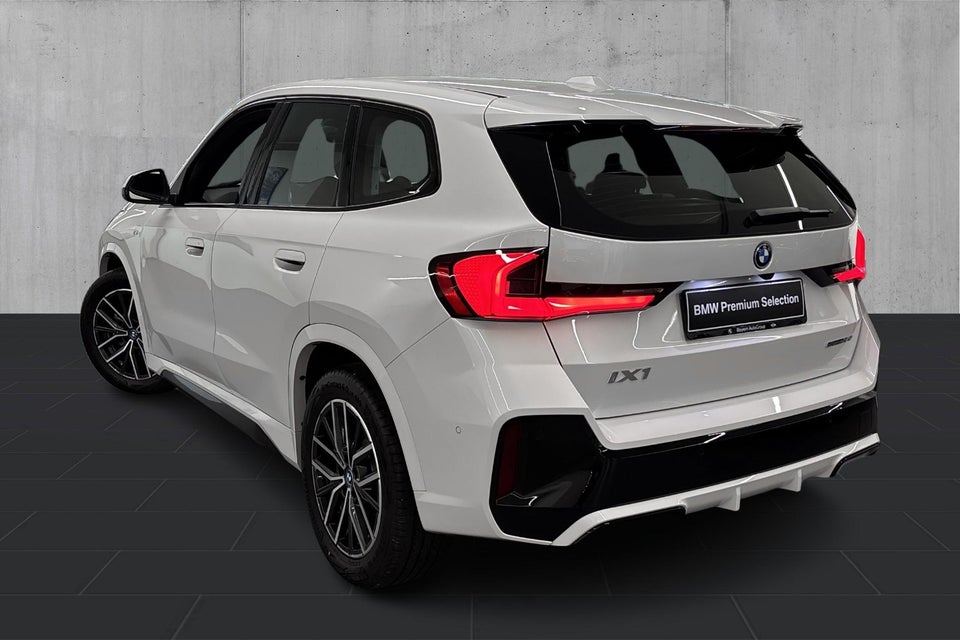 BMW iX1 eDrive20 M-Sport 5d