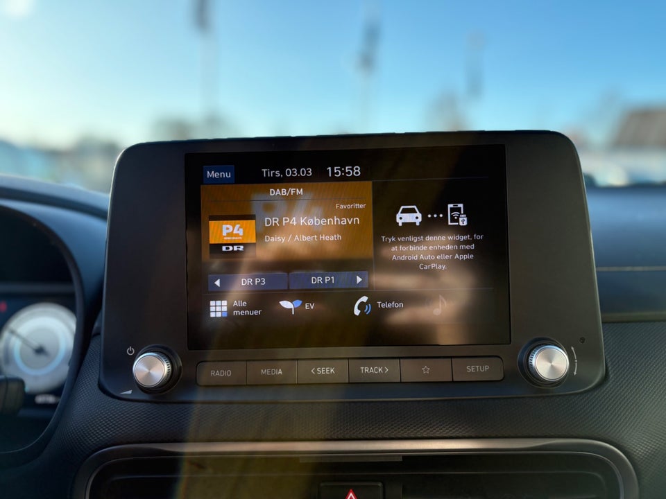 Hyundai Kona 64 EV Essential 5d