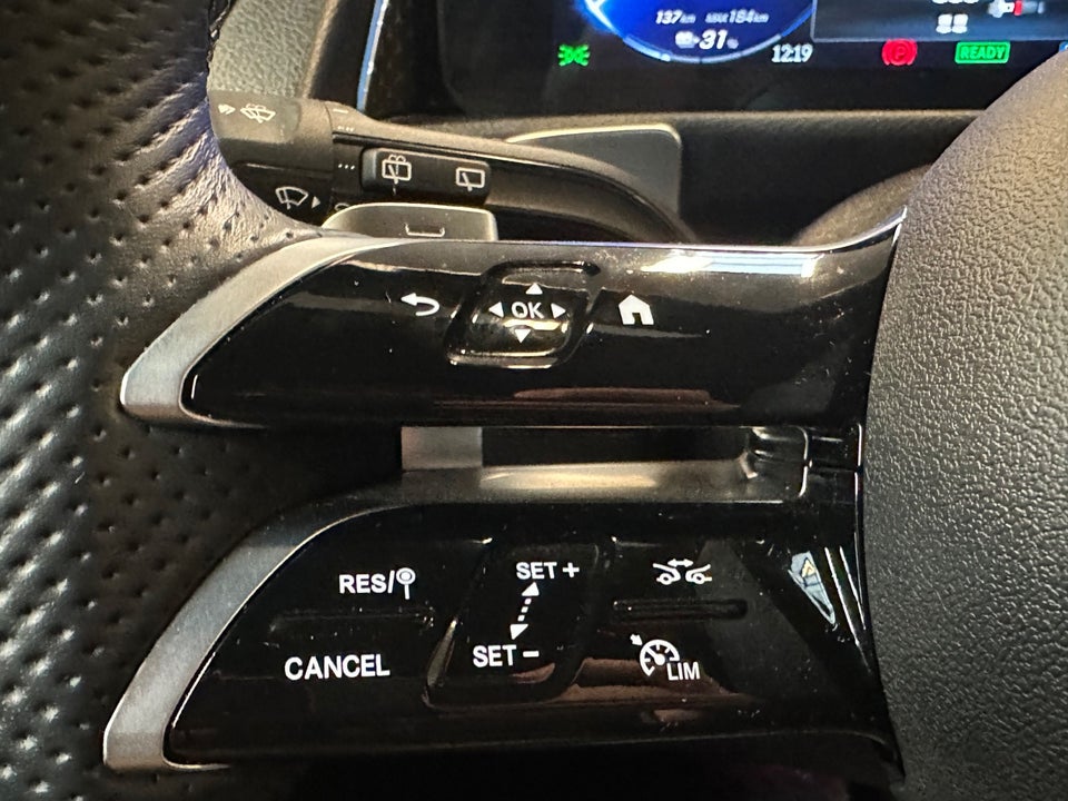 Mercedes EQB250+ Electric Art 7prs 5d