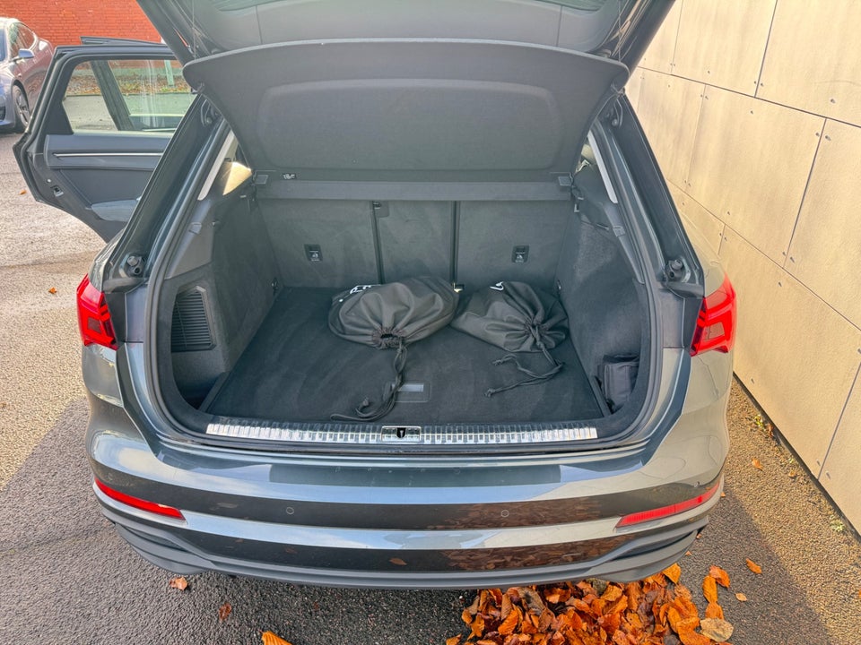 Audi Q3 45 TFSi e S-line plus S-tr. 5d