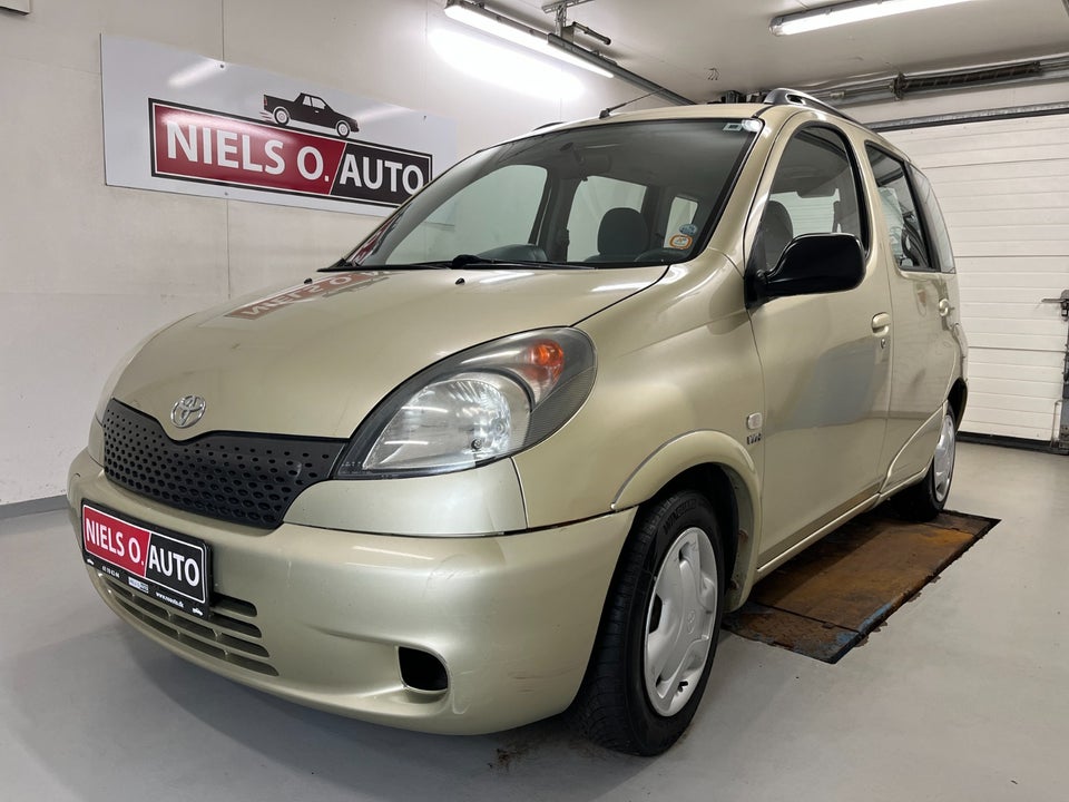 Toyota Yaris Verso 1,3 VVT-i Sol aut. 5d