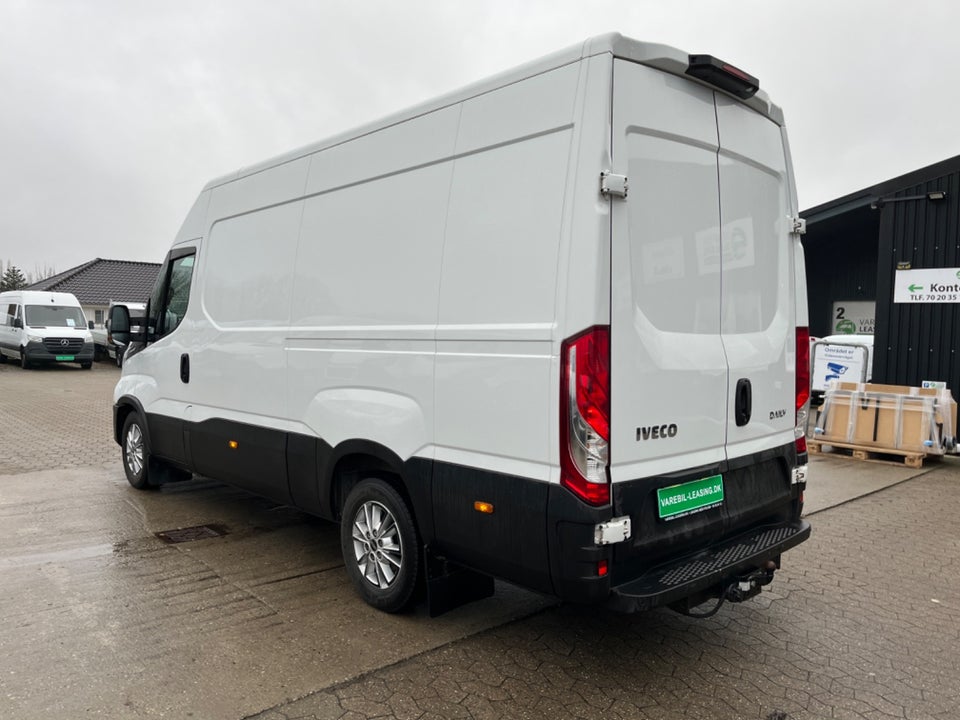 Iveco Daily 3,0 35S18 13,4m³ Van AG8