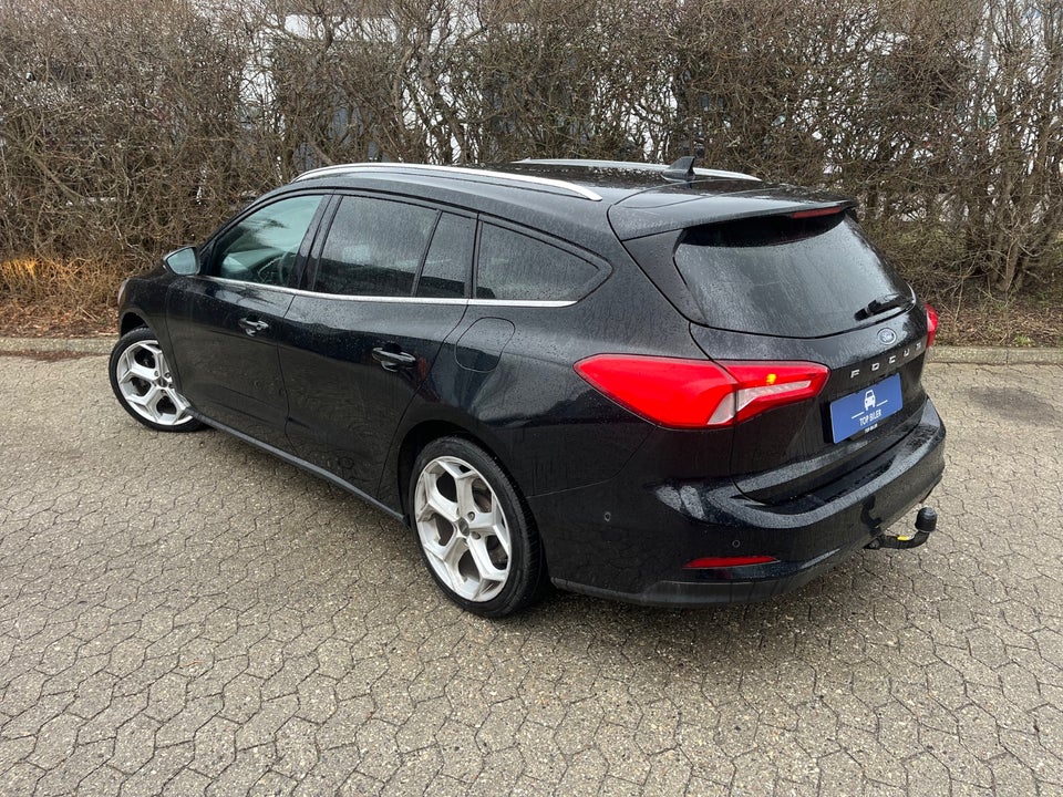 Ford Focus 1,0 EcoBoost Titanium stc. aut. 5d
