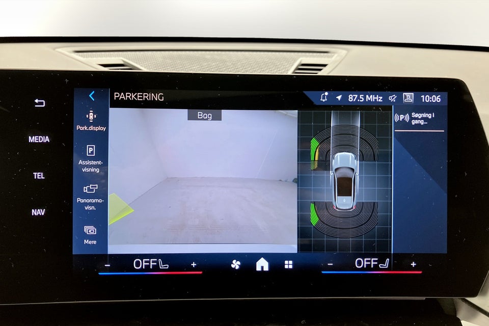 BMW iX1 xDrive30 M-Sport 5d