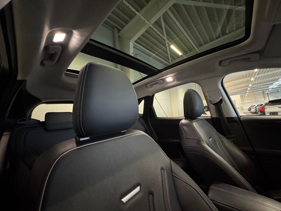 Ford Kuga 2,5 PHEV Vignale CVT 5d