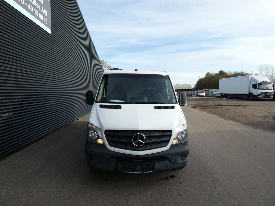 Mercedes Sprinter 316 2,2 CDi R2 Kassevogn 6d