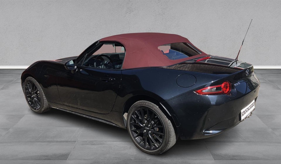 Mazda MX-5 2,0 SkyActiv-G 184 Roadster Seiza 2d