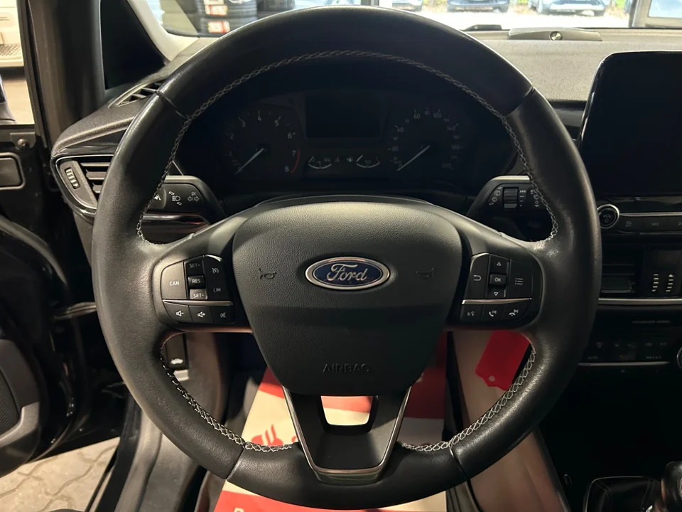 Ford Fiesta 1,0 EcoBoost Titanium 5d
