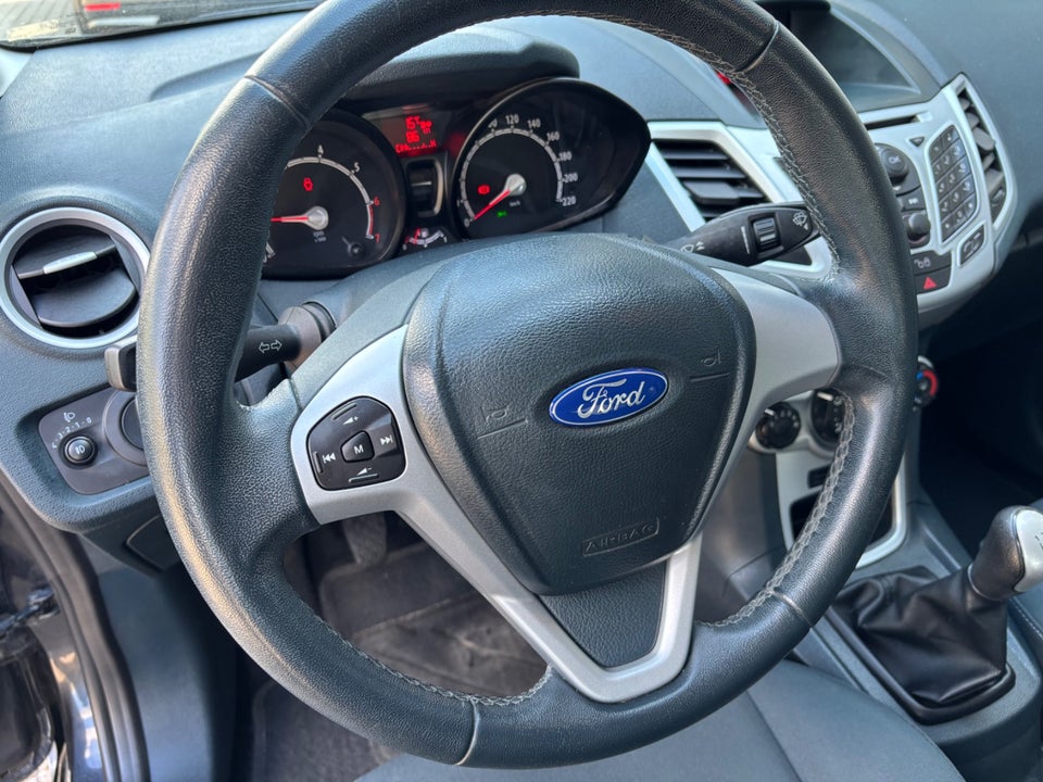Ford Fiesta 1,25 60 Titanium 5d