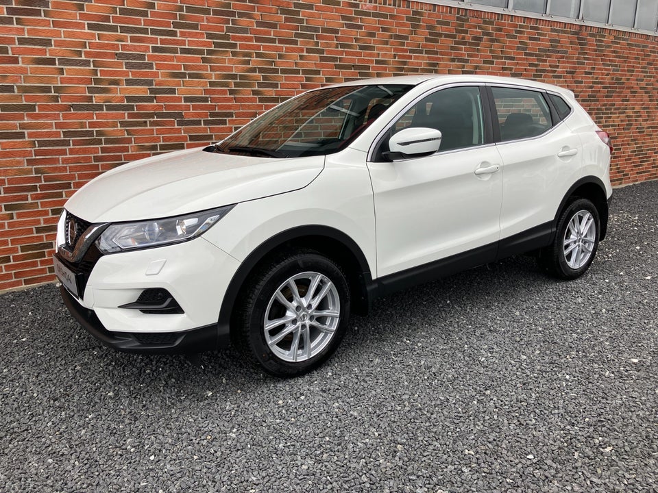 Nissan Qashqai 1,3 Dig-T 140 Visia 5d