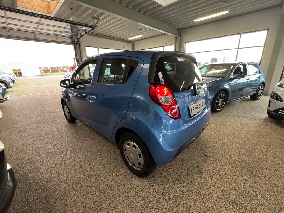 Chevrolet Spark 1,0 LA 5d