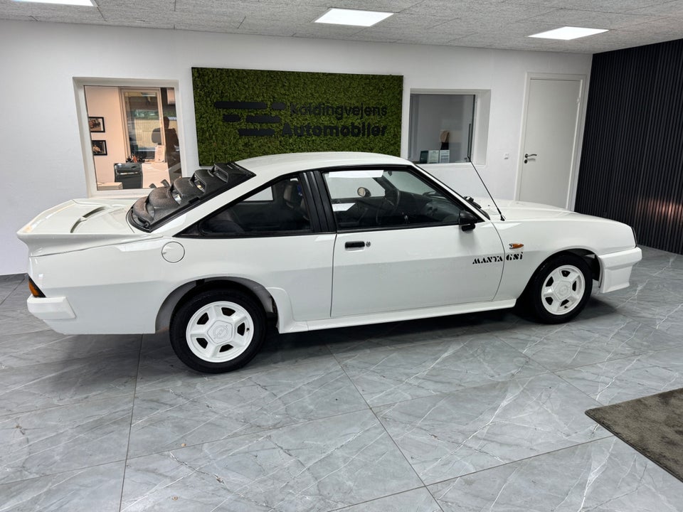 Opel Manta 2,0 GSi 2d