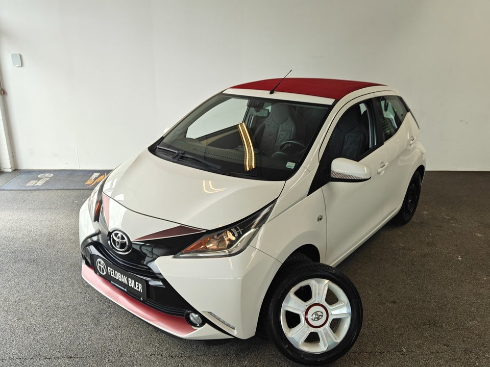 Toyota Aygo 1,0 VVT-i x-sky 5d
