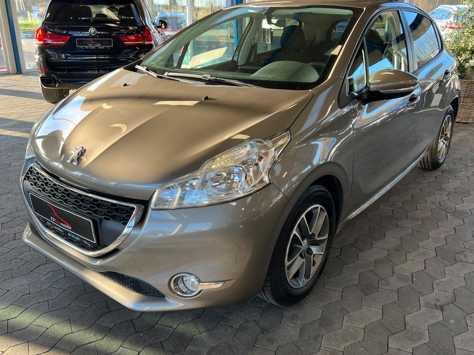 Peugeot 208 1,2 VTi Active 5d