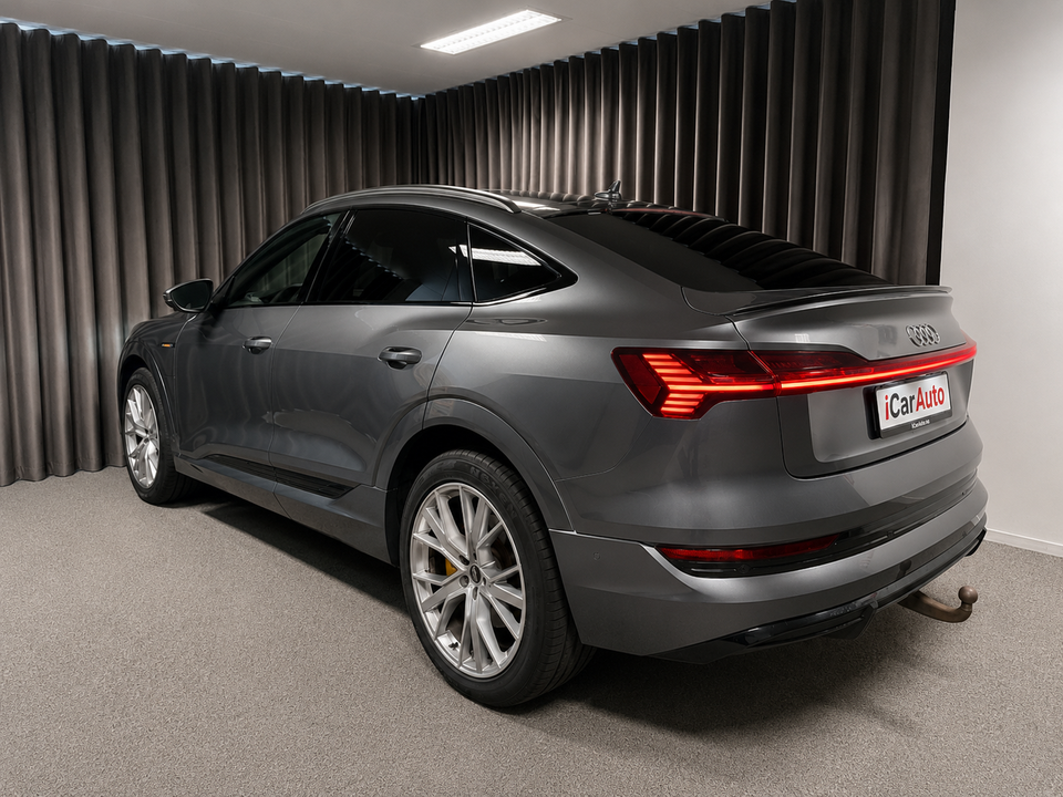 Audi e-tron 50 S-line Prestige Sportback quattro 5d