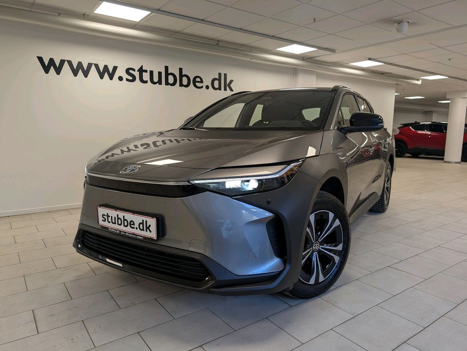Toyota bZ4X Elegant 5d