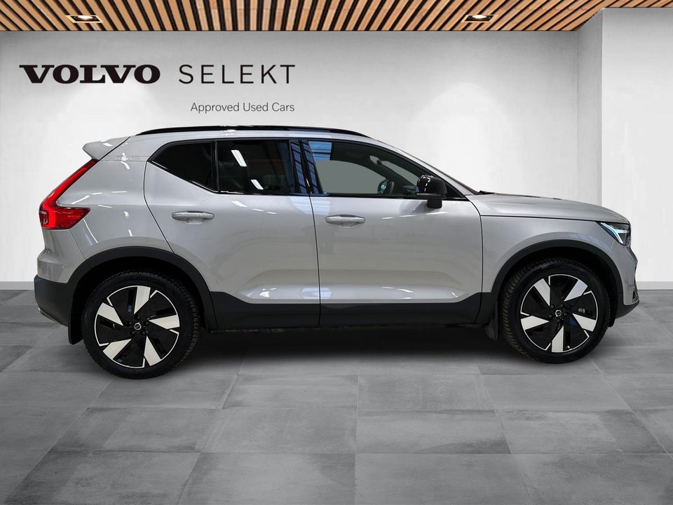 Volvo XC40 ReCharge Extended Range Core 5d