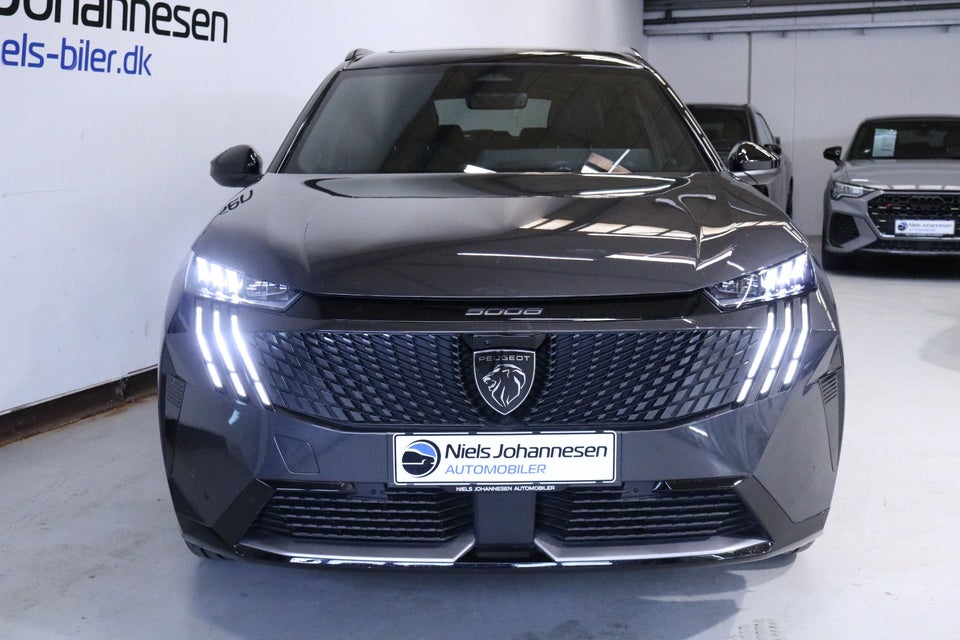 Peugeot e-5008 77 GT 7prs 5d