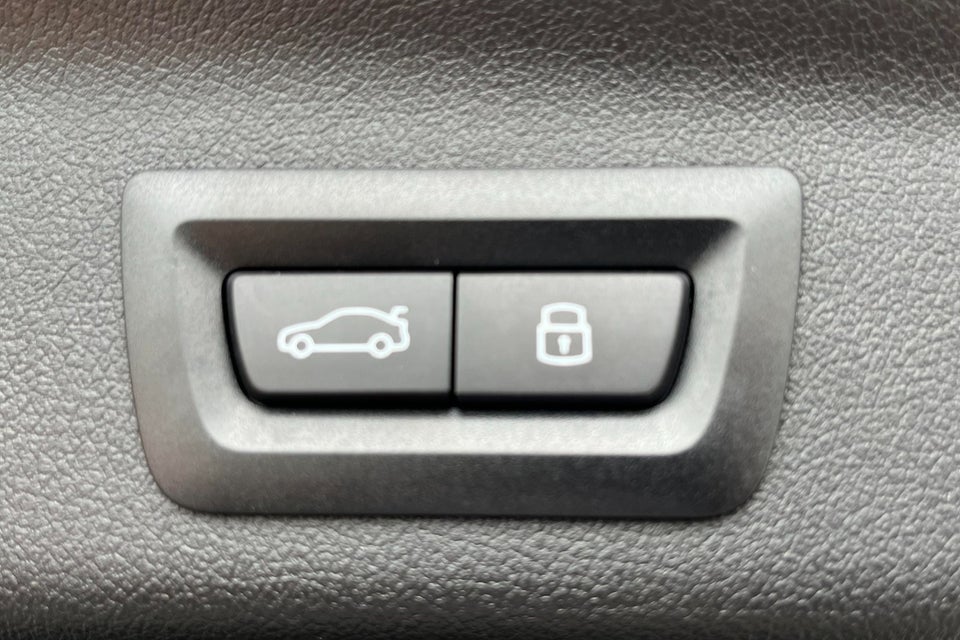 BMW iX1 eDrive20 M-Sport 5d