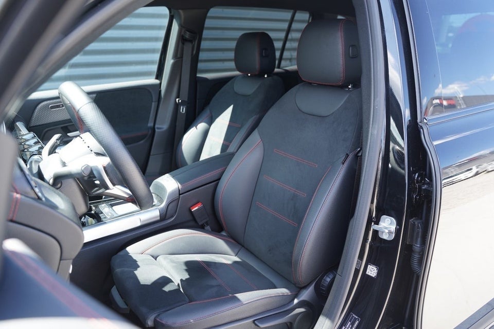 Mercedes EQB300 AMG Line 4Matic 5d