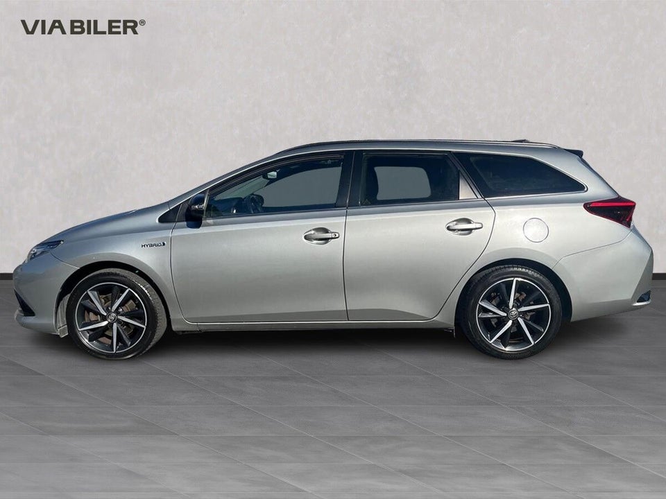 Toyota Auris 1,8 Hybrid H2 Style Touring Sports CVT 5d