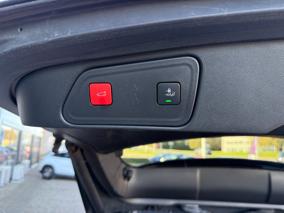 Peugeot 3008 1,6 Hybrid Allure Pack EAT8 5d