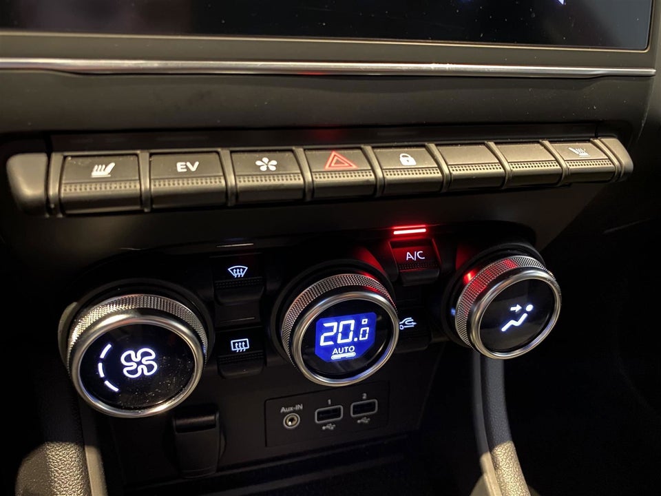 Renault Captur 1,6 E-Tech Intens 5d