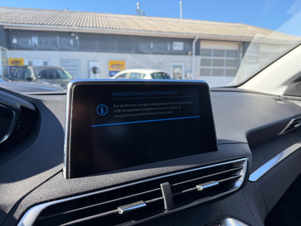 Peugeot 5008 1,5 BlueHDi 130 Allure EAT8 7prs 5d