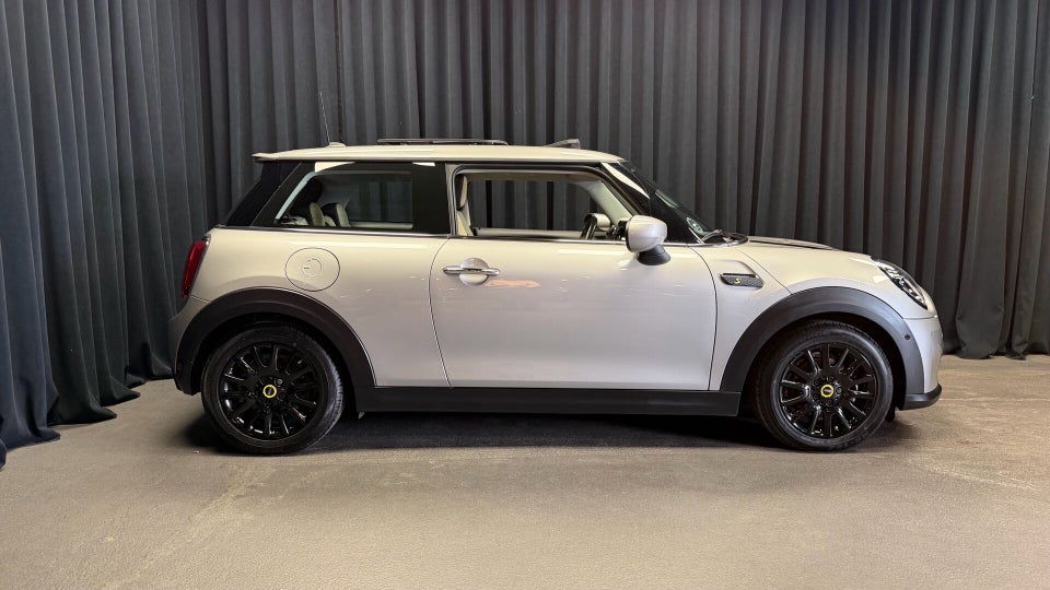 MINI Cooper SE Edition Premium Plus 3d