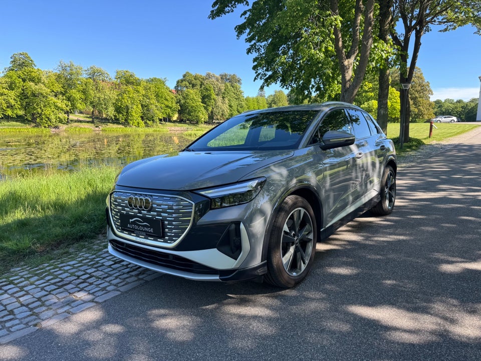 Audi Q4 e-tron 35 S-line 5d