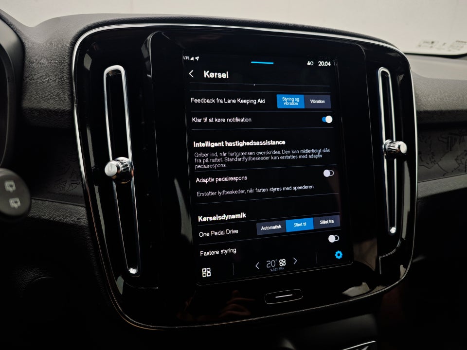 Volvo EX40 Extended Range Core 5d