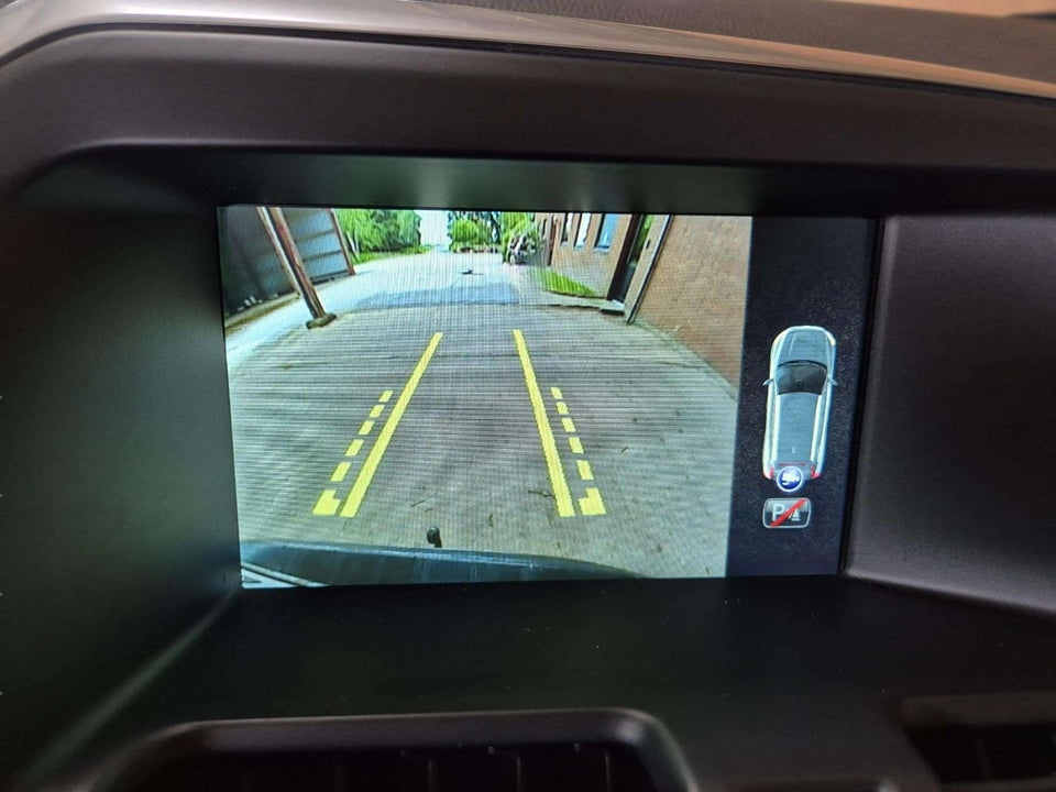 Volvo XC60 2,0 D4 181 Momentum aut. 5d