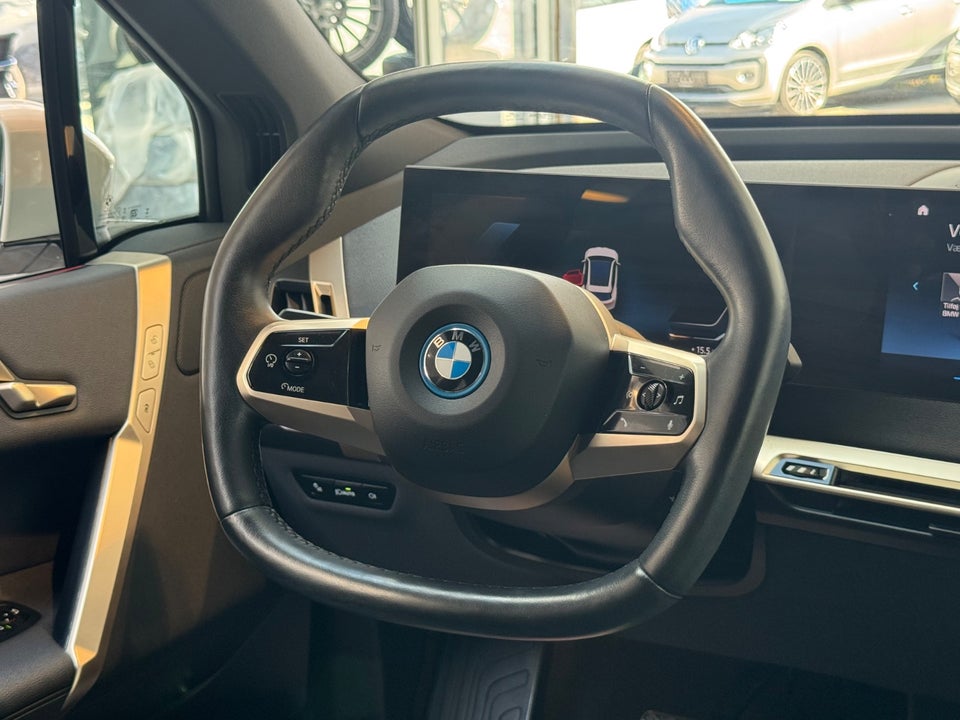 BMW iX xDrive40 Sport 5d
