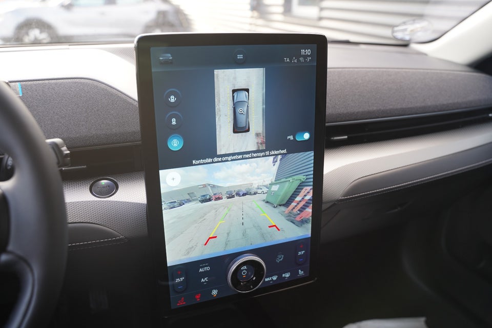 Ford Mustang Mach-E 73 Standard Range 5d