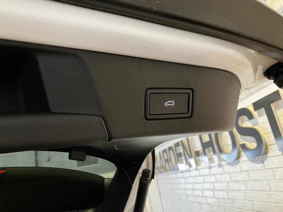 VW ID.4 77 Pro Performance Tech 5d