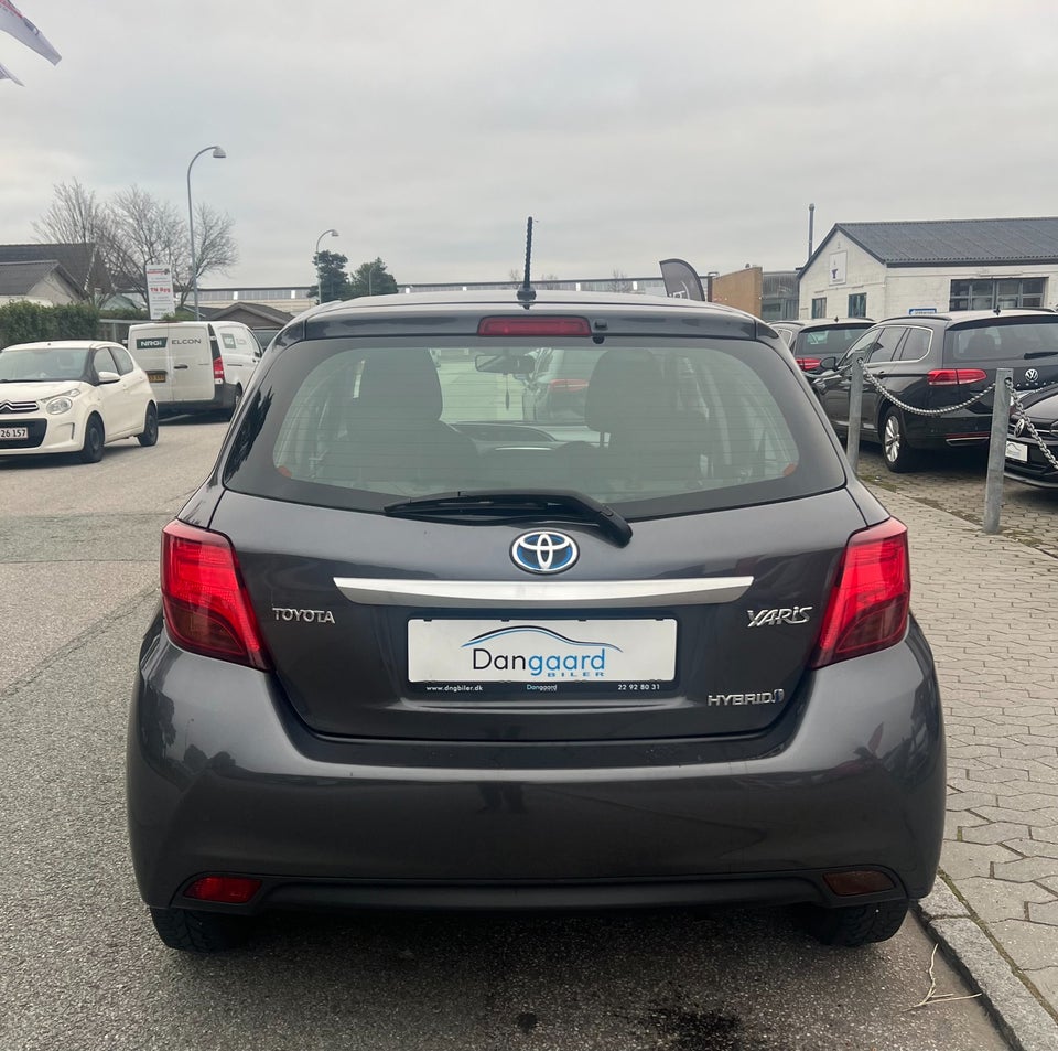 Toyota Yaris 1,5 Hybrid H2 e-CVT 5d