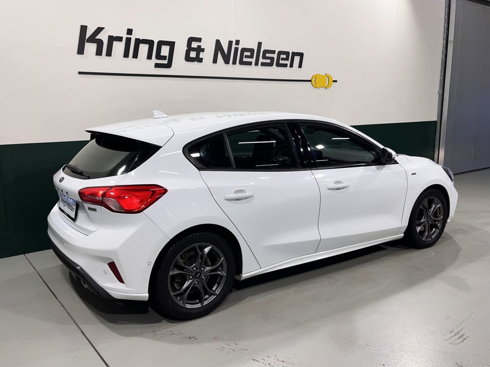 Ford Focus 1,0 EcoBoost ST-Line 5d