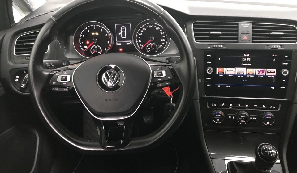 VW Golf VII 1,5 TSi 130 Comfortline Variant 5d